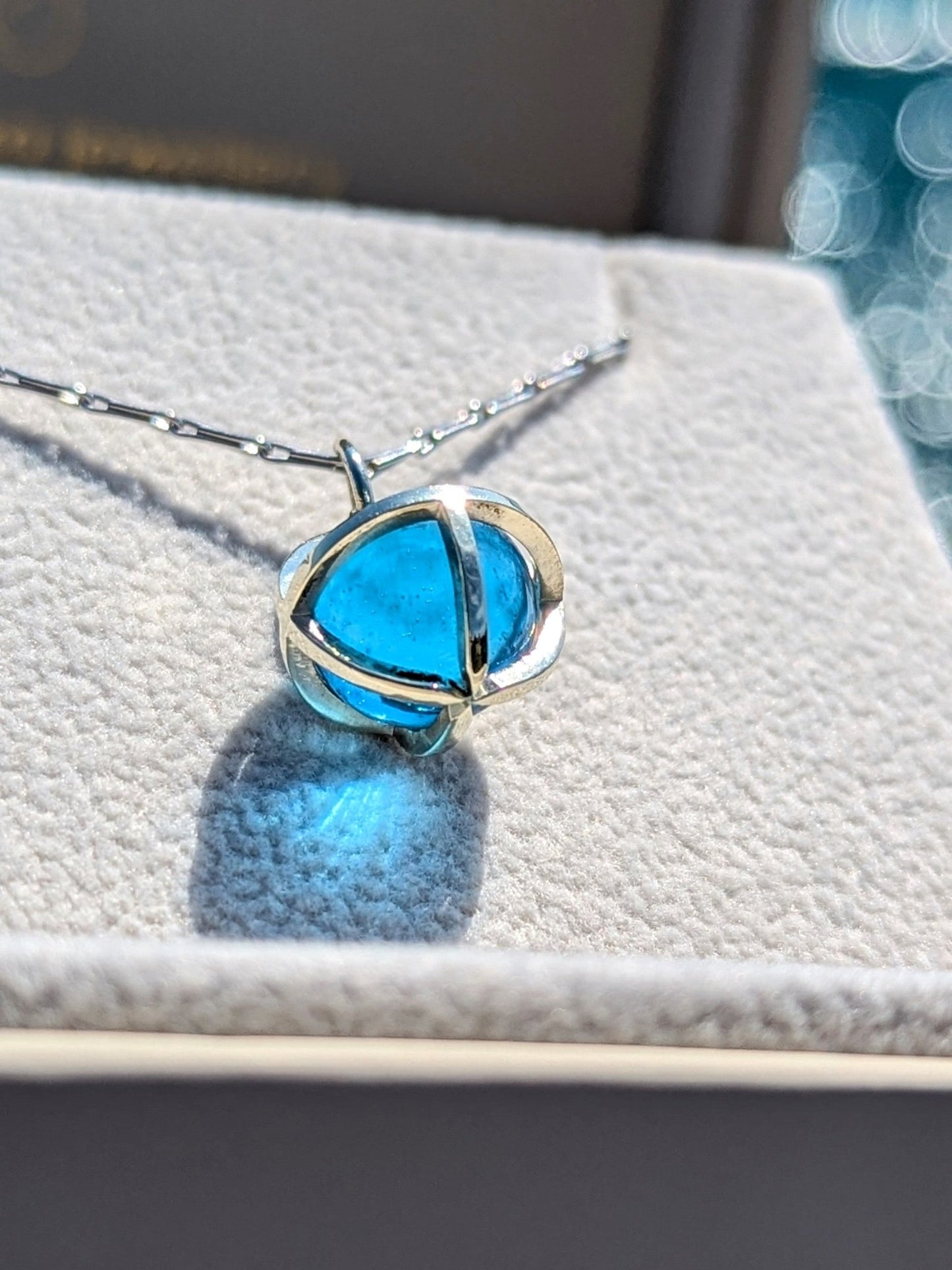Drop of the Ocean Necklace in Fairtrade White Gold – Swiss Blue TopazNecklacesBooblinka Jewellery
