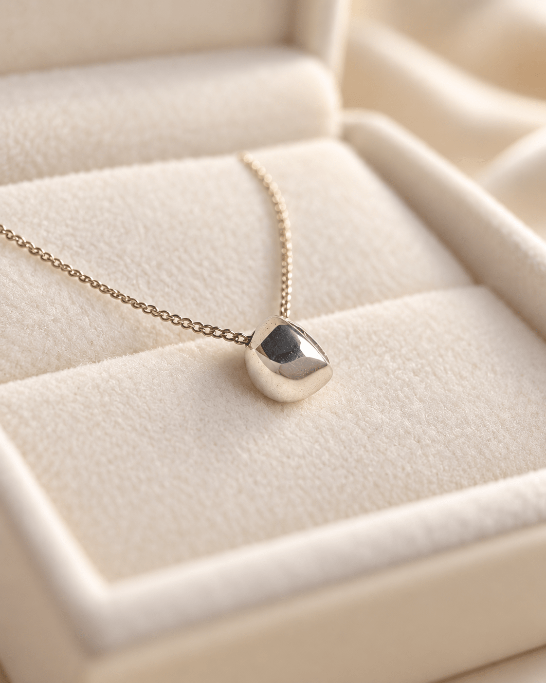 Gold Moissanite Necklace with Silver Setting – One of a KindNecklacesBooblinka Jewellery