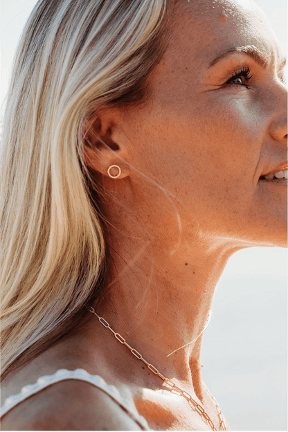 9ct Gold Circle Stud Earrings – Handmade Everyday EarringsEarringsBooblinka Jewellery