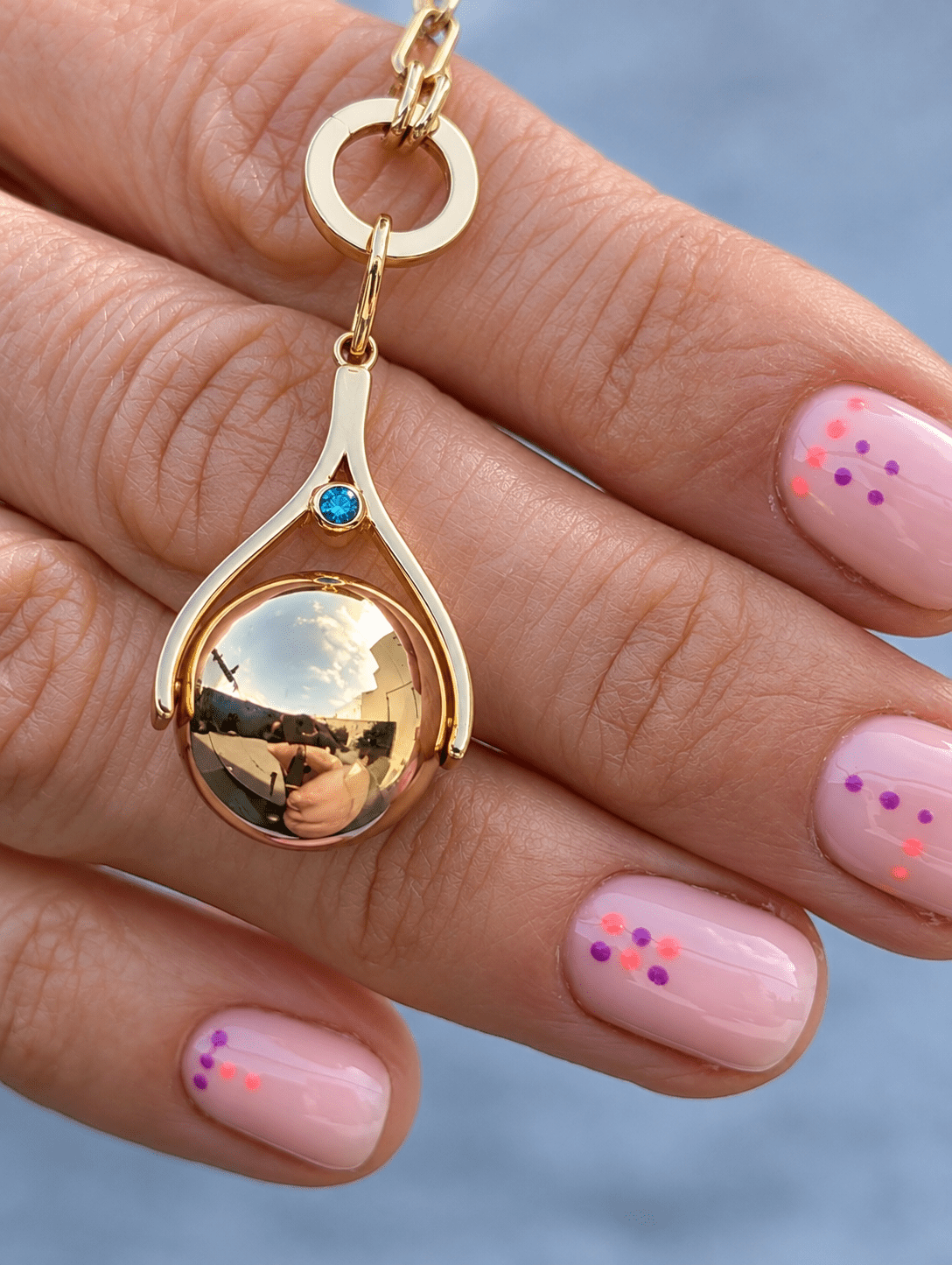 9ct Gold Spinning Ball Necklace – Made to OrderNecklacesBooblinka Jewellery