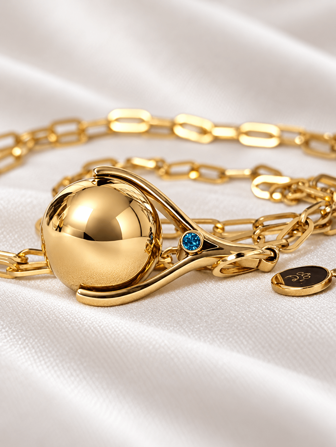 9ct Gold Spinning Ball Necklace – Made to OrderNecklacesBooblinka Jewellery