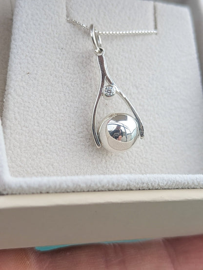Mini Sterling Silver Spinning Necklace with Moissanites – One of a KindNecklacesBooblinka Jewellery