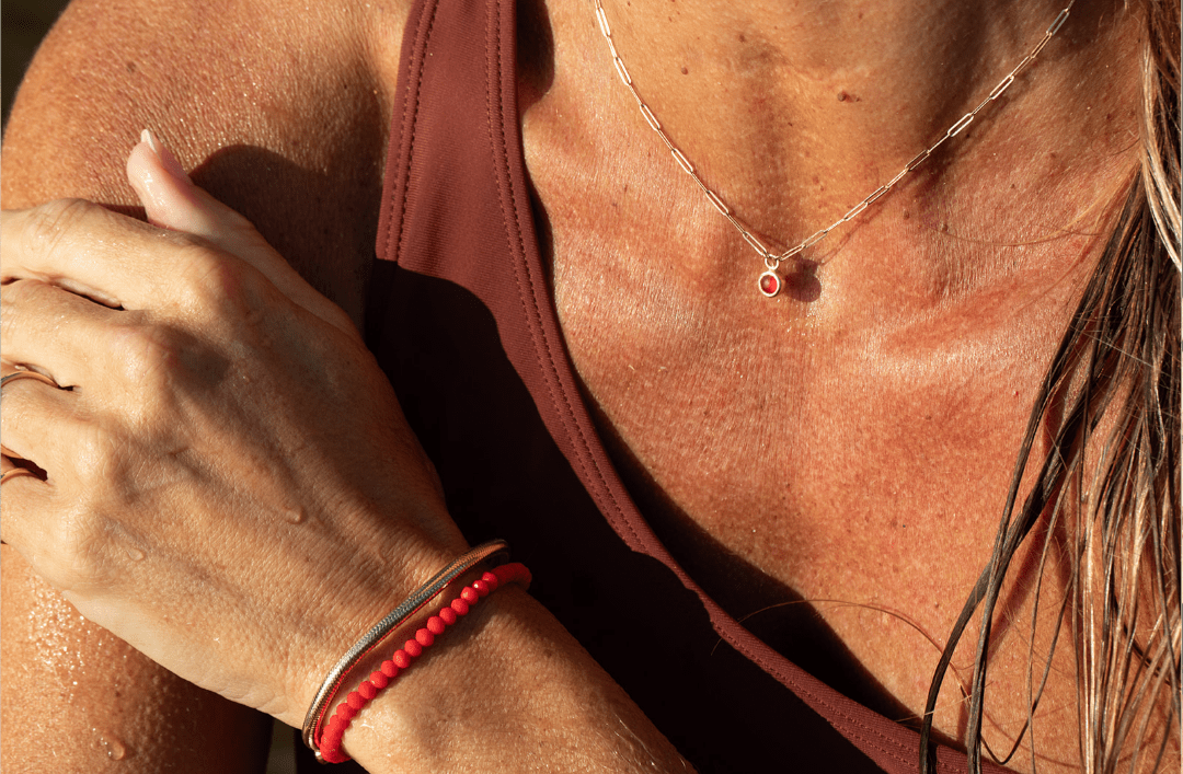 Red Sea Glass Necklace in Solid 9ct Gold – One of a KindNecklacesBooblinka Jewellery