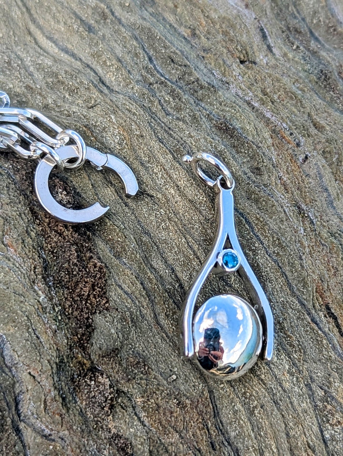 Spinning Minstrel Necklace – Sterling Silver & London Blue Topaz with Enhancer – Ocean - Inspired JewelleryNecklacesBooblinka Jewellery