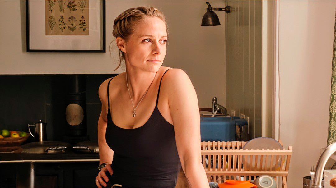 Spinning Moon Necklace – As Seen on Niamh Algar in ITV’s Playing Nice made by Booblinka Jewellery
