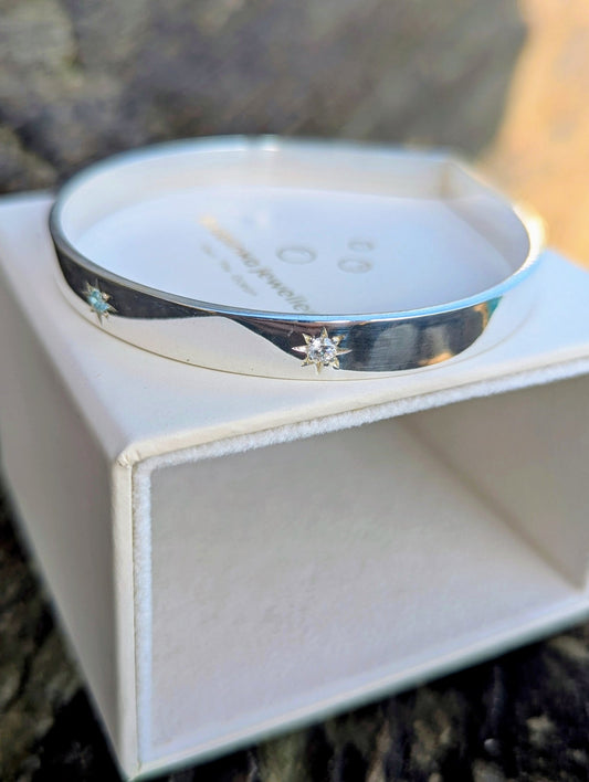 Sterling Silver Star Set Bangle with Cubic ZirconiaBraceletBooblinka Jewellery