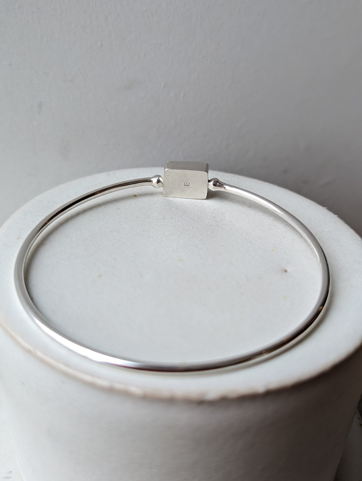 Rectangle Green Sea Glass Silver Bangle - Coastal CharmsbraceletBooblinka Jewellery